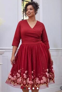 Her Universe Disney Beauty And The Beast Rose Glitter red V-neck Dress Size L
